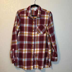 Taylor Swift made it so stylish! Flannel Tunic Button Down size L